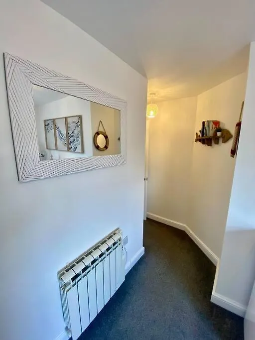 Stylish Coastal Home In The Centre Of Brighton