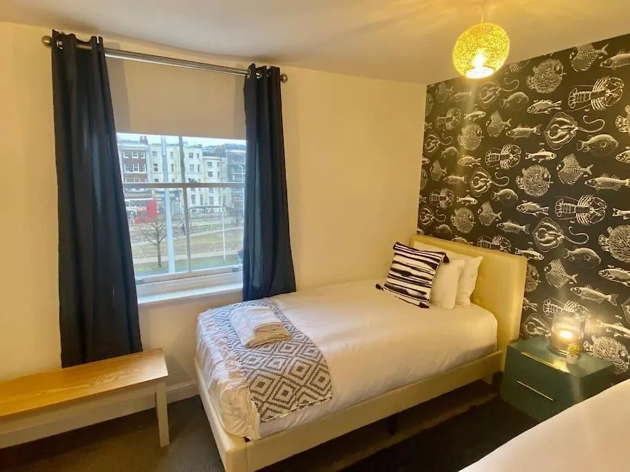 Stylish Coastal Home In The Centre Of Brighton